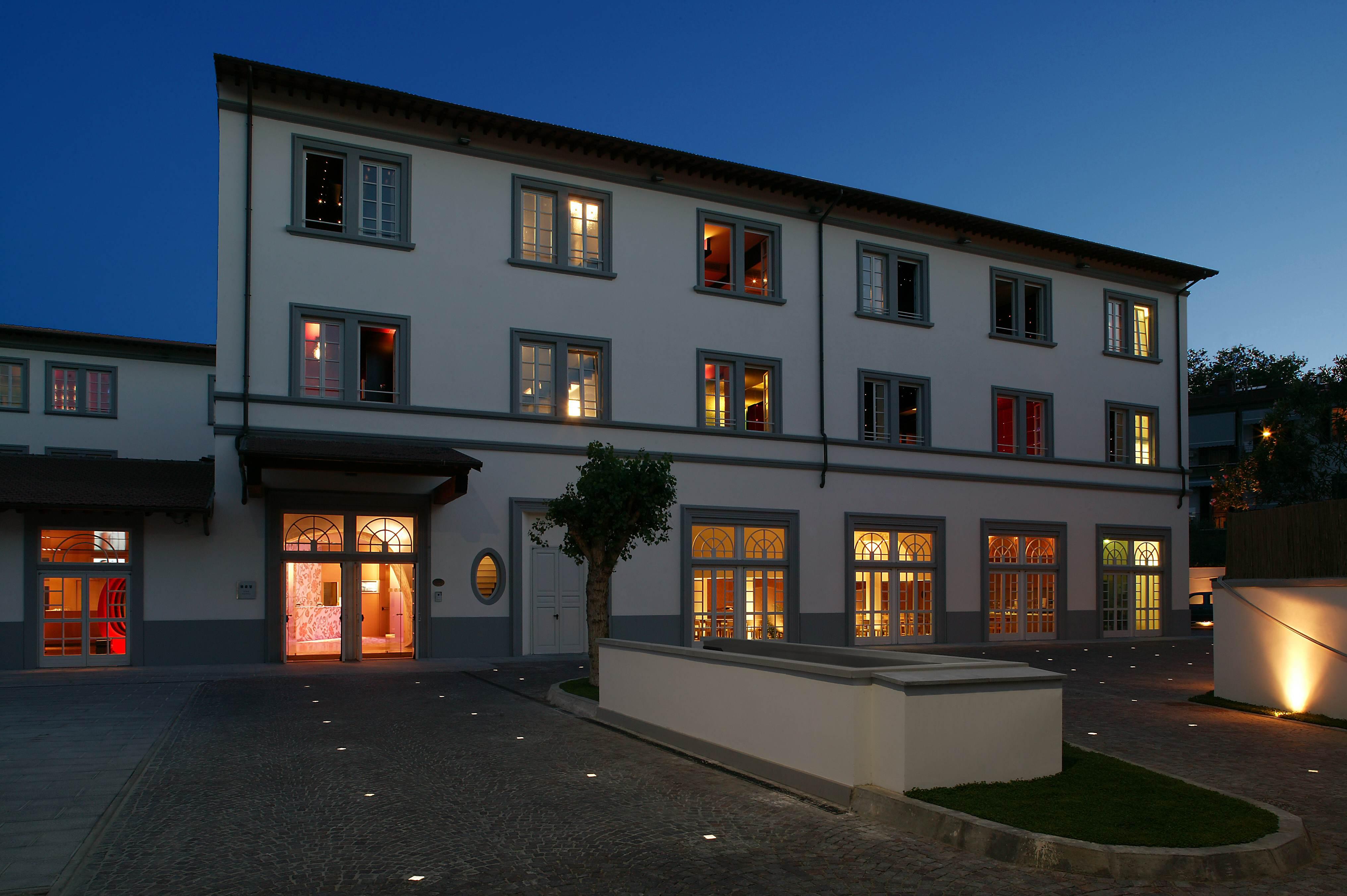 Una Hotels Vittoria Firenze Екстер'єр фото